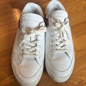 Burberry shoes size 41